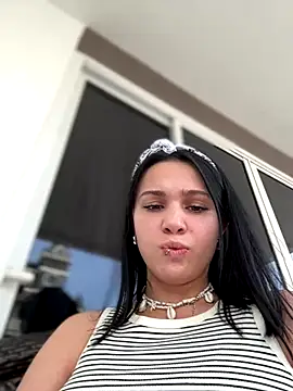 VendiMur online show from 11/23/25, 02:00