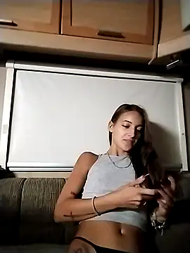 Snapshot of KittyXgoodass chatting on 09/22/25, 07:38 KittyXgoodass online show from 09/22/25, 07:38