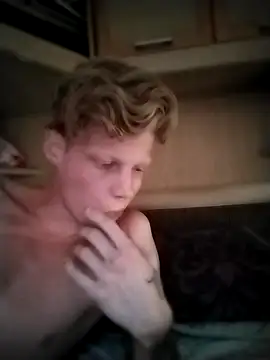 Snapshot of KittyXgoodass chatting on 10/26/25, 12:22 KittyXgoodass online show from 10/26/25, 12:22