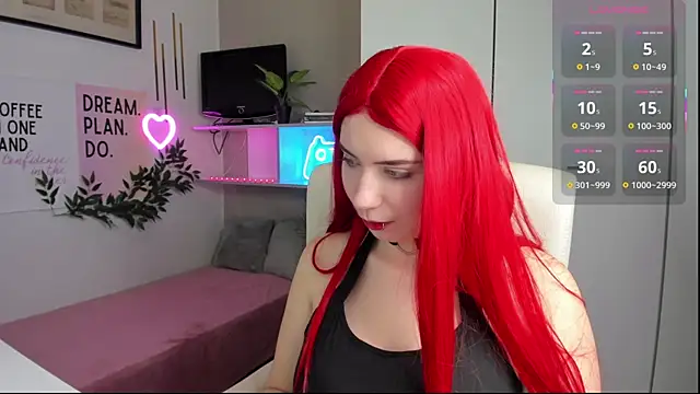 Snapshot of DianaGalaxy chatting on 09/13/25, 01:44 DianaGalaxy online show from 09/13/25, 01:44