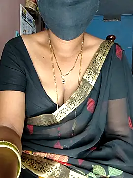 Snapshot of SindhuHappy chatting on 05/07/26, 12:05 SindhuHappy online show from 05/07/26, 12:05