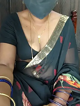 Snapshot of SindhuHappy chatting on 05/27/26, 01:57 SindhuHappy online show from 05/27/26, 01:57