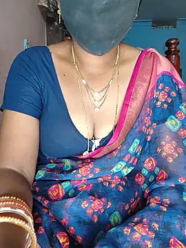 Snapshot of SindhuHappy chatting on 06/04/26, 11:44 SindhuHappy online show from 06/04/26, 11:44