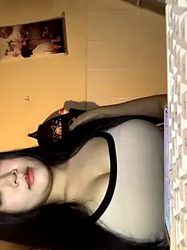 Snapshot of NanaaBae chatting on 11/14/25, 06:39 NanaaBae online show from 11/14/25, 06:39