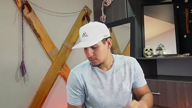 massimo vidal  online show from 09/11/25, 12:05