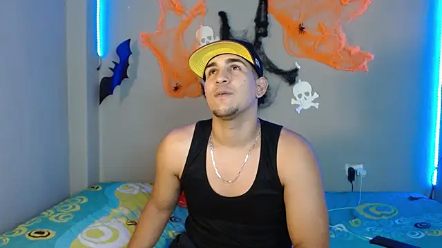 massimo vidal  online show from 10/26/25, 05:24