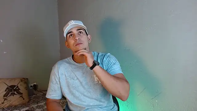 massimo vidal  online show from 11/07/25, 04:01