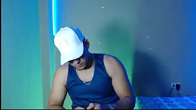 massimo vidal  online show from 11/21/25, 02:16