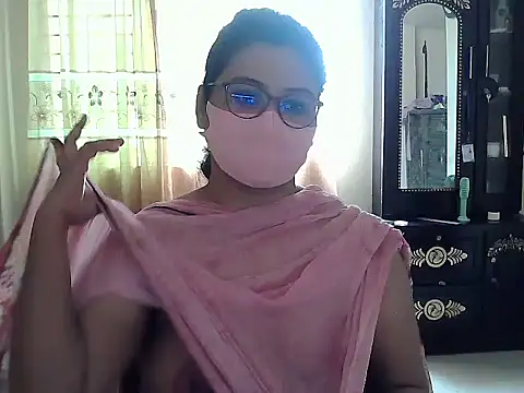 Elena cruz5 online show from 10/05/25, 08:45