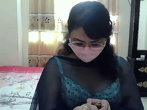 Elena cruz5 online show from 10/24/25, 06:21