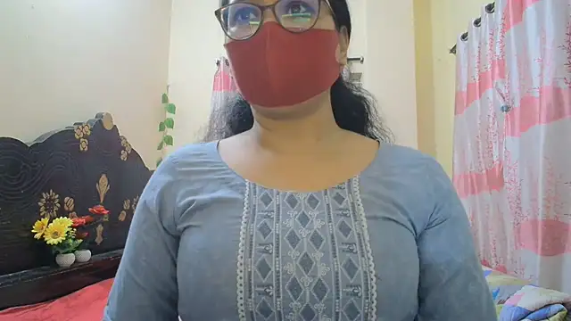 Elena cruz5 online show from 03/01/26, 06:43