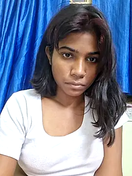 Snapshot of _sexy-queen chatting on 09/28/25, 05:40  sexy-queen online show from 09/28/25, 05:40