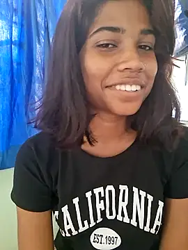 Snapshot of _sexy-queen chatting on 09/29/25, 11:15  sexy-queen online show from 09/29/25, 11:15