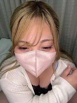 Chua-chan online show from 10/04/25, 03:54