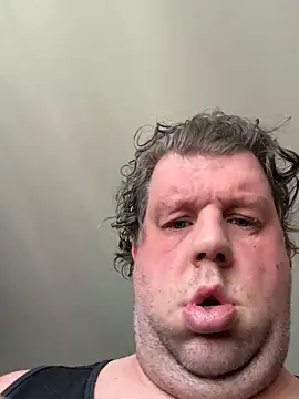 Stephanie1984 online show from 11/18/25, 12:53