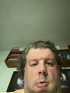 Stephanie1984 online show from 04/18/26, 03:32