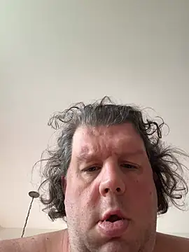 Stephanie1984 online show from 05/15/26, 12:01