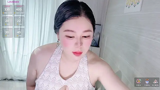 Snapshot of Scarlett-oracle chatting on 09/10/25, 11:38 Scarlett-oracle online show from 09/10/25, 11:38