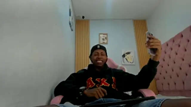 Jax Maliq online show from 10/15/25, 05:57