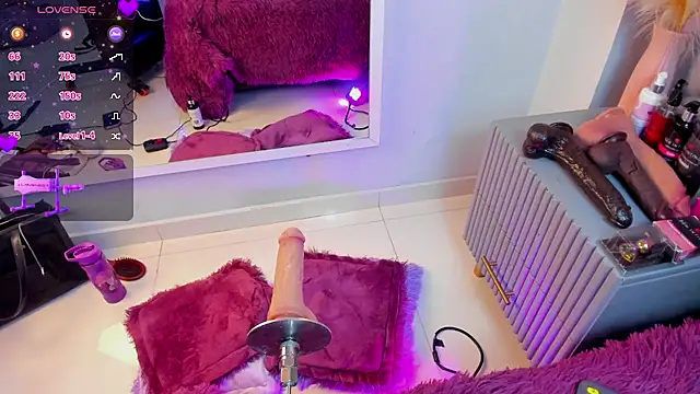 Mia Valentine  online show from 02/26/26, 08:08