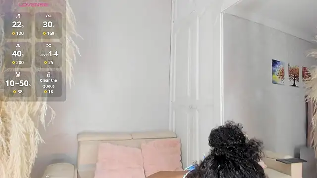 CardyKambell1 online show from 04/07/26, 04:02