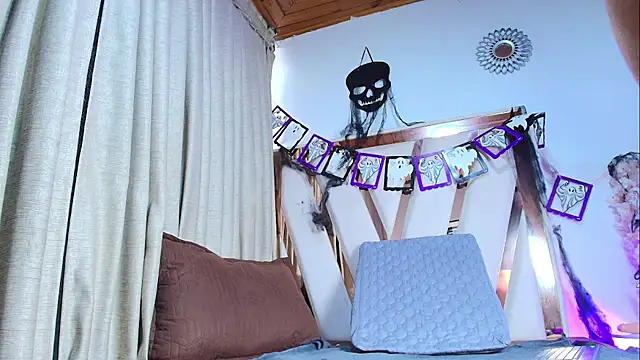 maraa X online show from 10/15/25, 08:20