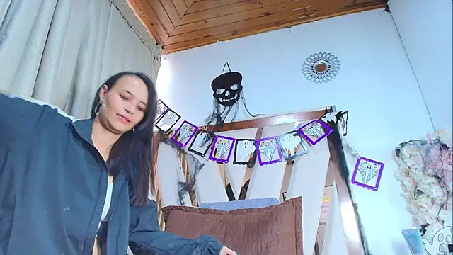 maraa X online show from 10/16/25, 07:48