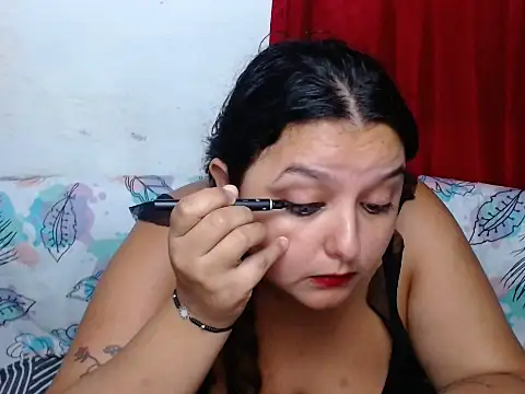 KeilyHall online show from 11/25/25, 10:15