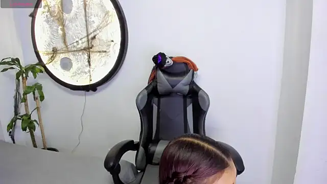 Miaa Rosse online show from 10/04/25, 12:03