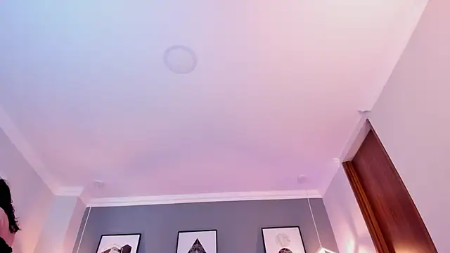 Nina Ford online show from 05/08/26, 03:12