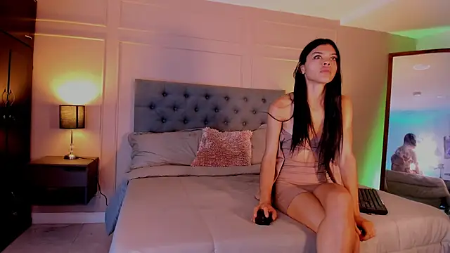 ALICESANDOVAL online show from 09/26/25, 11:25