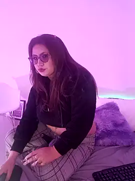 Vesper Vixen online show from 12/16/25, 03:06