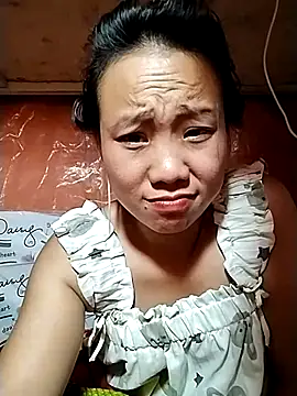 liu-liusexy online show from 09/29/25, 05:29