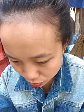 liu-liusexy online show from 10/30/25, 02:57