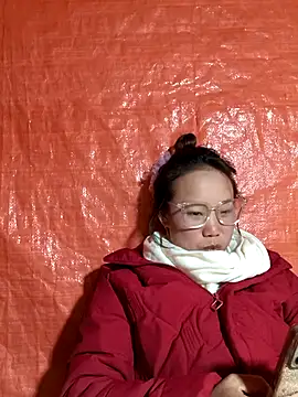 liu-liusexy online show from 11/29/25, 02:20