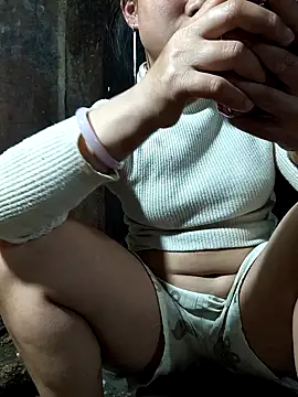 liu-liusexy online show from 03/18/26, 03:15