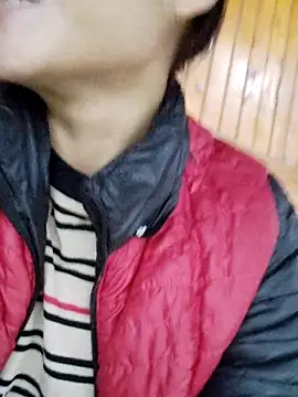 omiu-baby online show from 11/13/25, 12:53