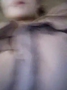 omiu-baby online show from 12/17/25, 01:44