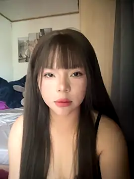 SarahBeii online show from 10/12/25, 03:05