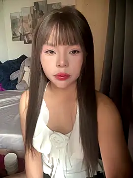 SarahBeii online show from 10/15/25, 03:17