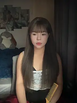 SarahBeii online show from 11/20/25, 03:18