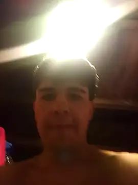 Snapshot of bautio17 chatting on 03/29/26, 07:30 bautio17 online show from 03/29/26, 07:30