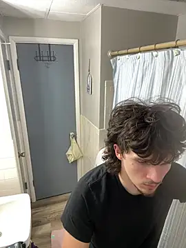 Snapshot of conradical18 chatting on 01/12/26, 03:12 conradical18 online show from 01/12/26, 03:12