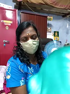 Snapshot of umashreetamil chatting on 05/01/26, 04:17 umashreetamil online show from 05/01/26, 04:17