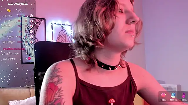 Hailey Foxy online show from 11/01/25, 09:11