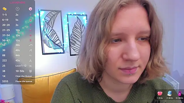 Hailey Foxy online show from 12/21/25, 09:27