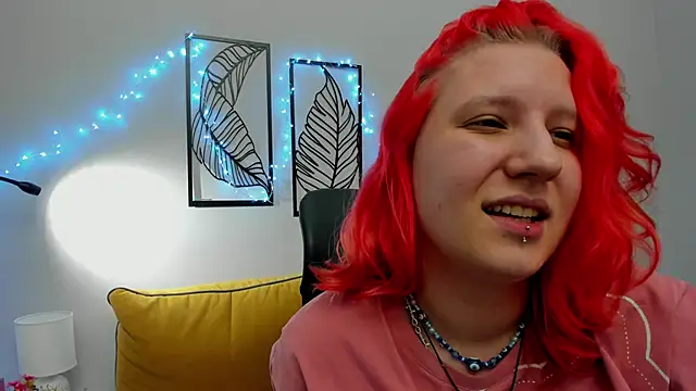 Snapshot of Hailey_Foxy chatting on 04/20/26, 01:58 Hailey Foxy online show from 04/20/26, 01:58