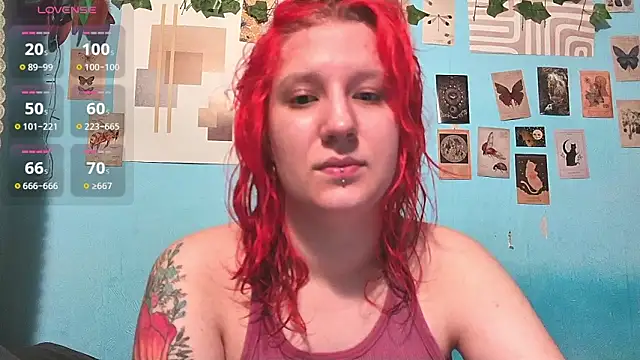 Snapshot of Hailey_Foxy chatting on 06/14/26, 07:38 Hailey Foxy online show from 06/14/26, 07:38
