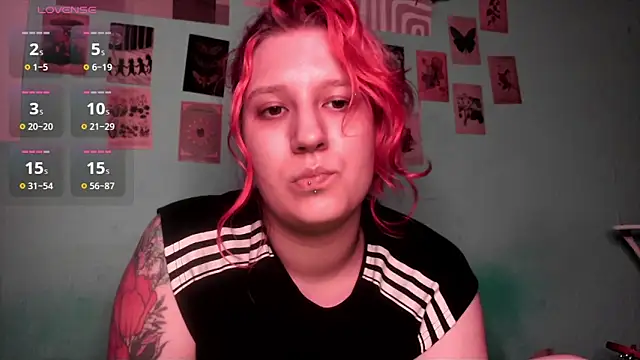 Snapshot of Hailey_Foxy chatting on 06/30/26, 03:46 Hailey Foxy online show from 06/30/26, 03:46