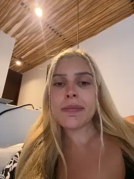 lunavie online show from 03/06/26, 11:34